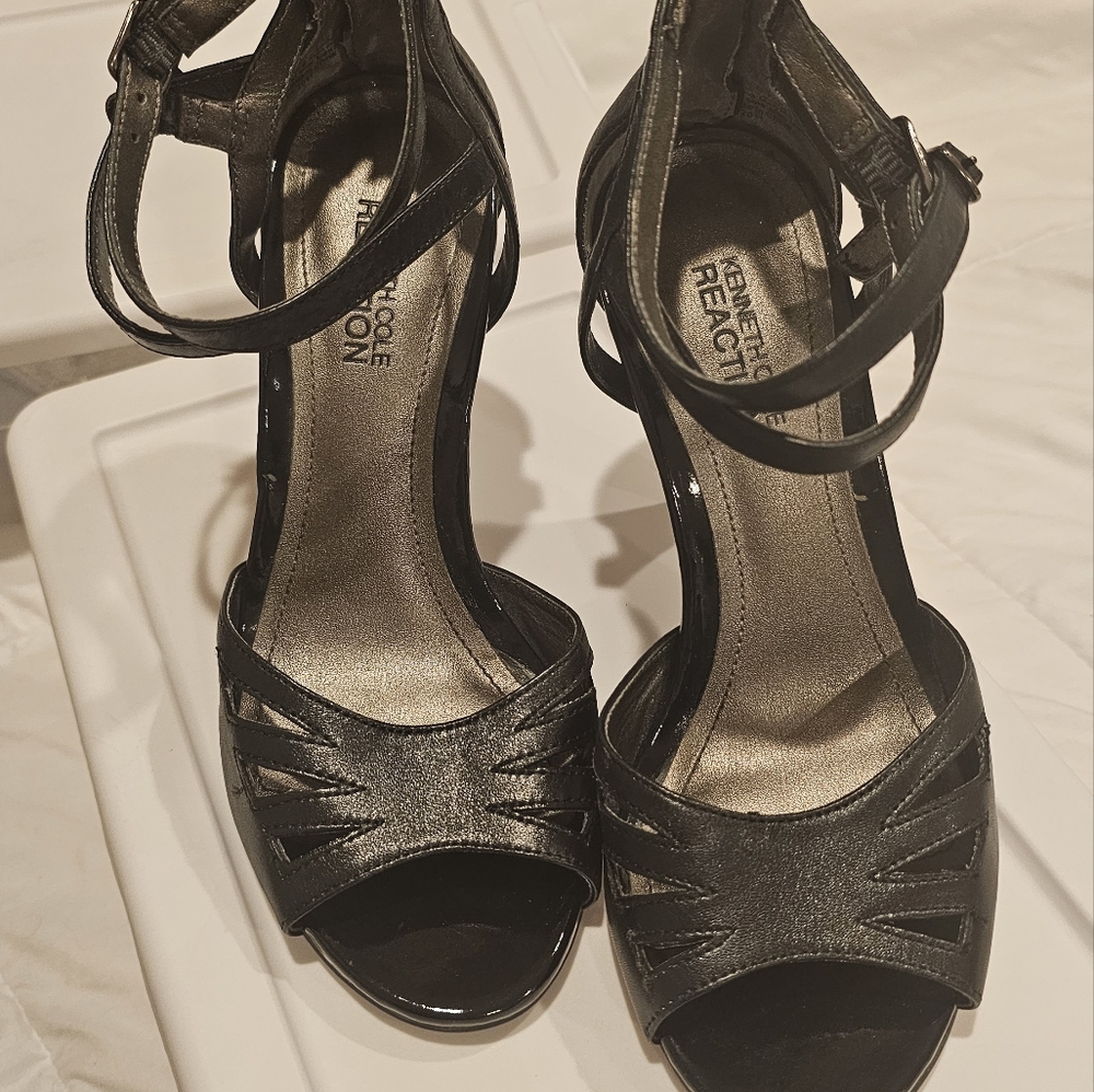 Kenneth Cole Stilletto, black